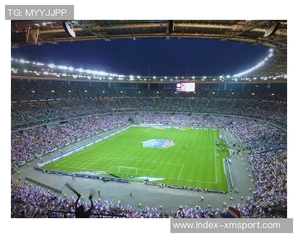 实况足球8重温2014世界杯激情时刻，重塑经典足球游戏体验